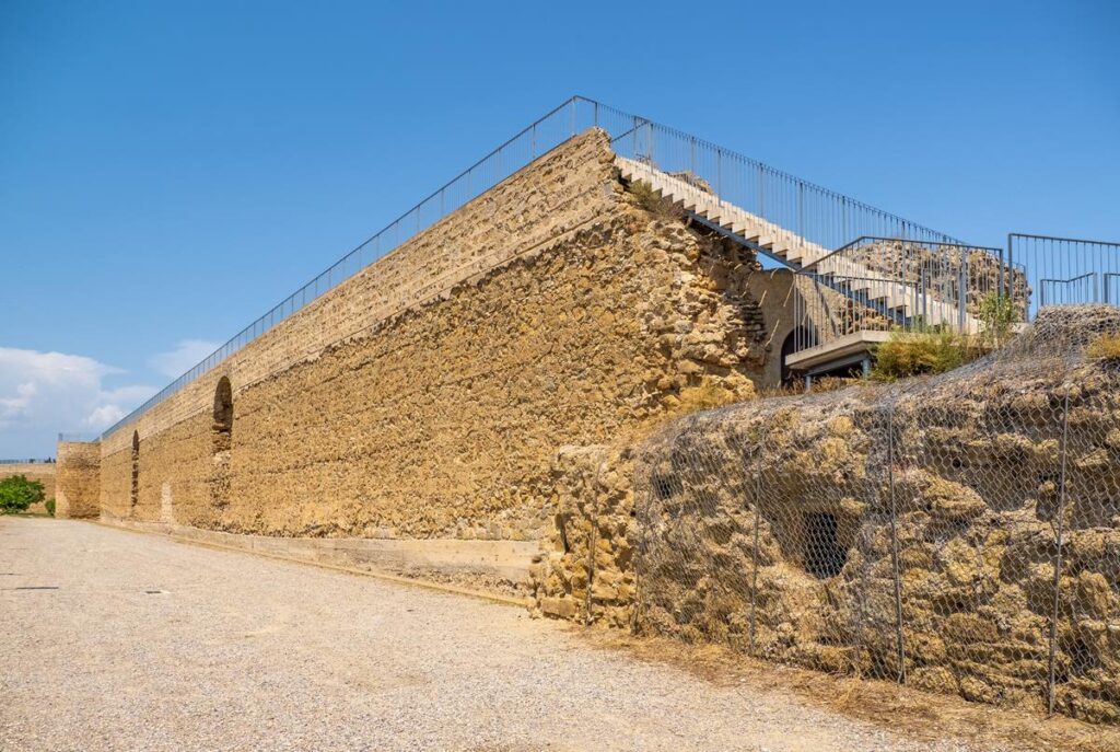 Tramo de la antigua muralla de Balaguer