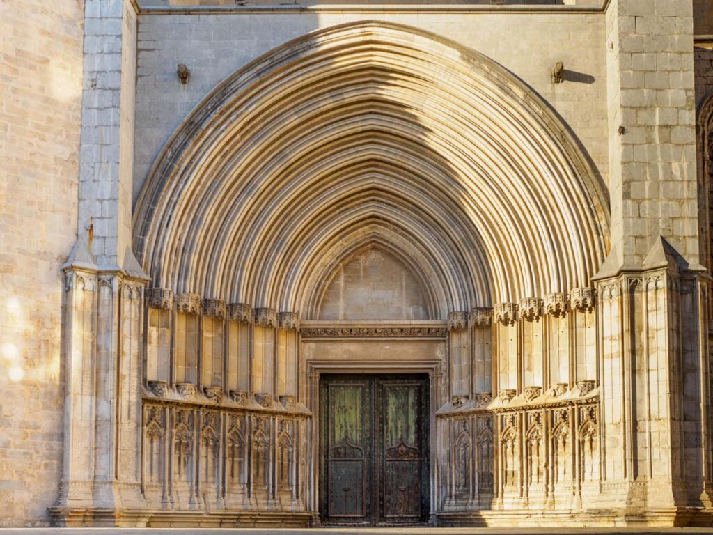 puerta de los Apóstoles
