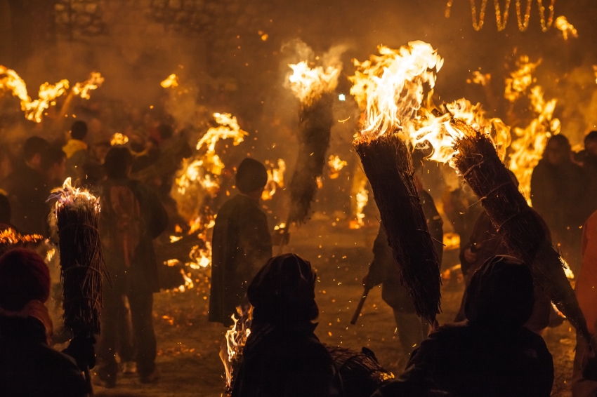 La Fia-Faia: Tradició de Foc i Cultura al Berguedà