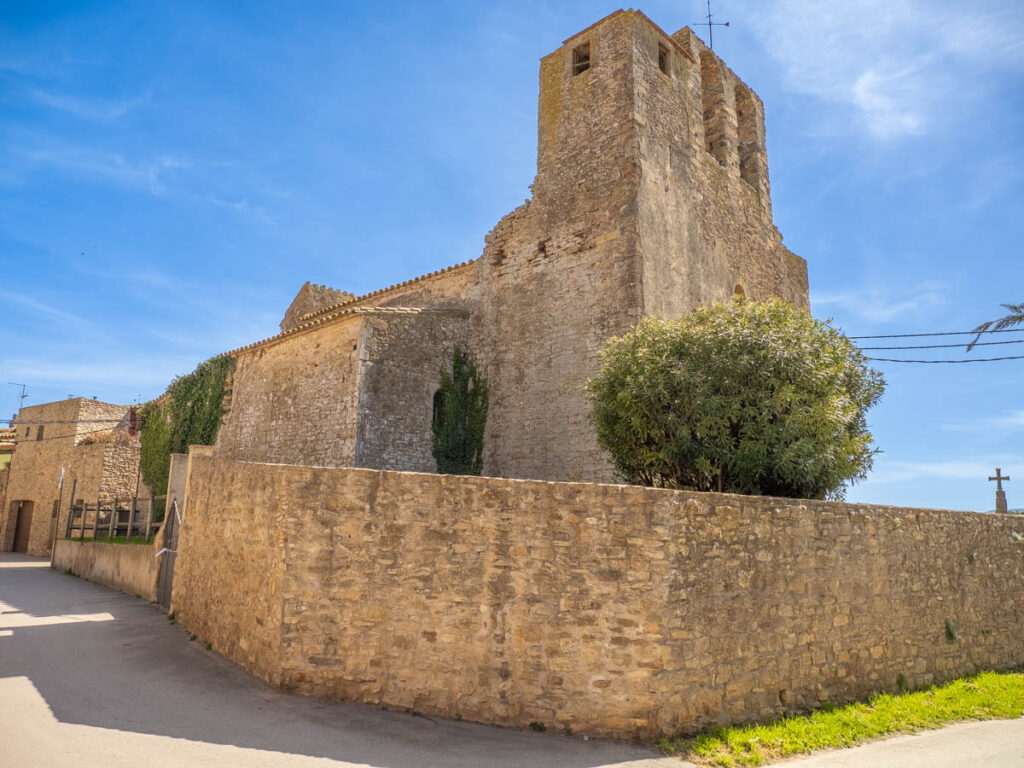 Palau-Sator, un petit poble medieval a Girona